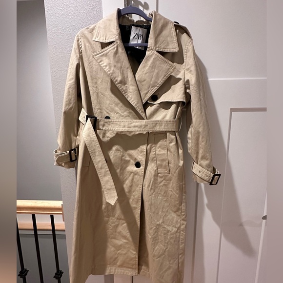 Zara trench - Picture 1 of 9